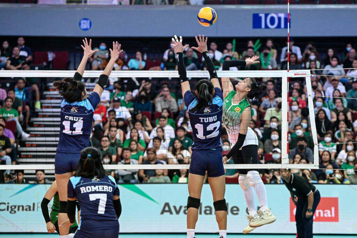 UAAP WOMEN'S VOLLEYBALL TOURNAMENT: LA SALLE SURVIVES GRITTY ADAMSON U ...